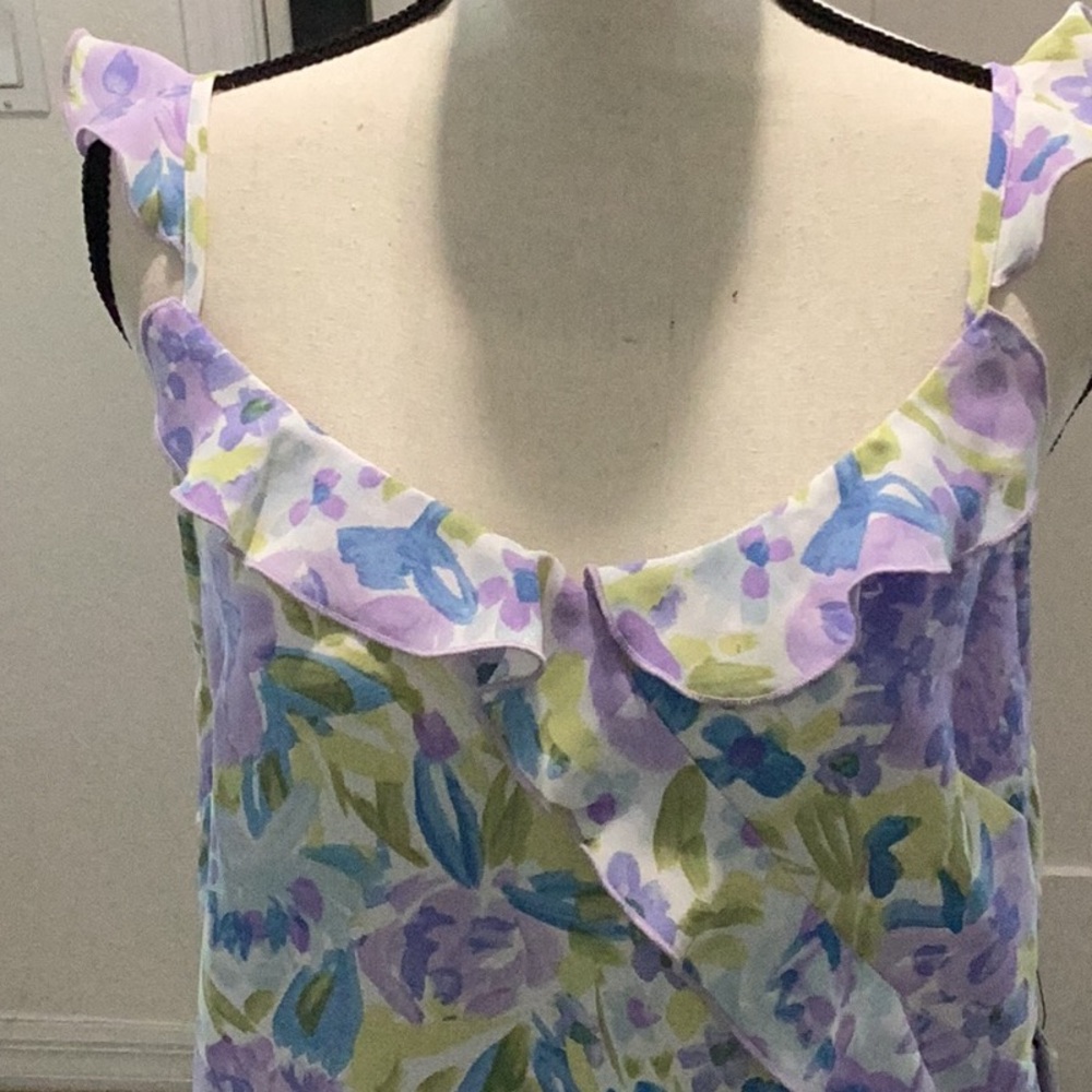 Floral Ruffle Dress - Picture 2 of 5